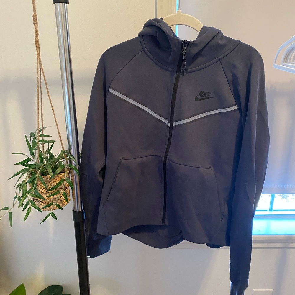 NWOT Nike Zip Up